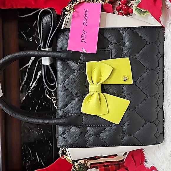 BETSEY JOHNSON BLACK/WHITE w/YELLOW BOW BETSEY JOHNSON SATCHEL - Picture 1 of 7